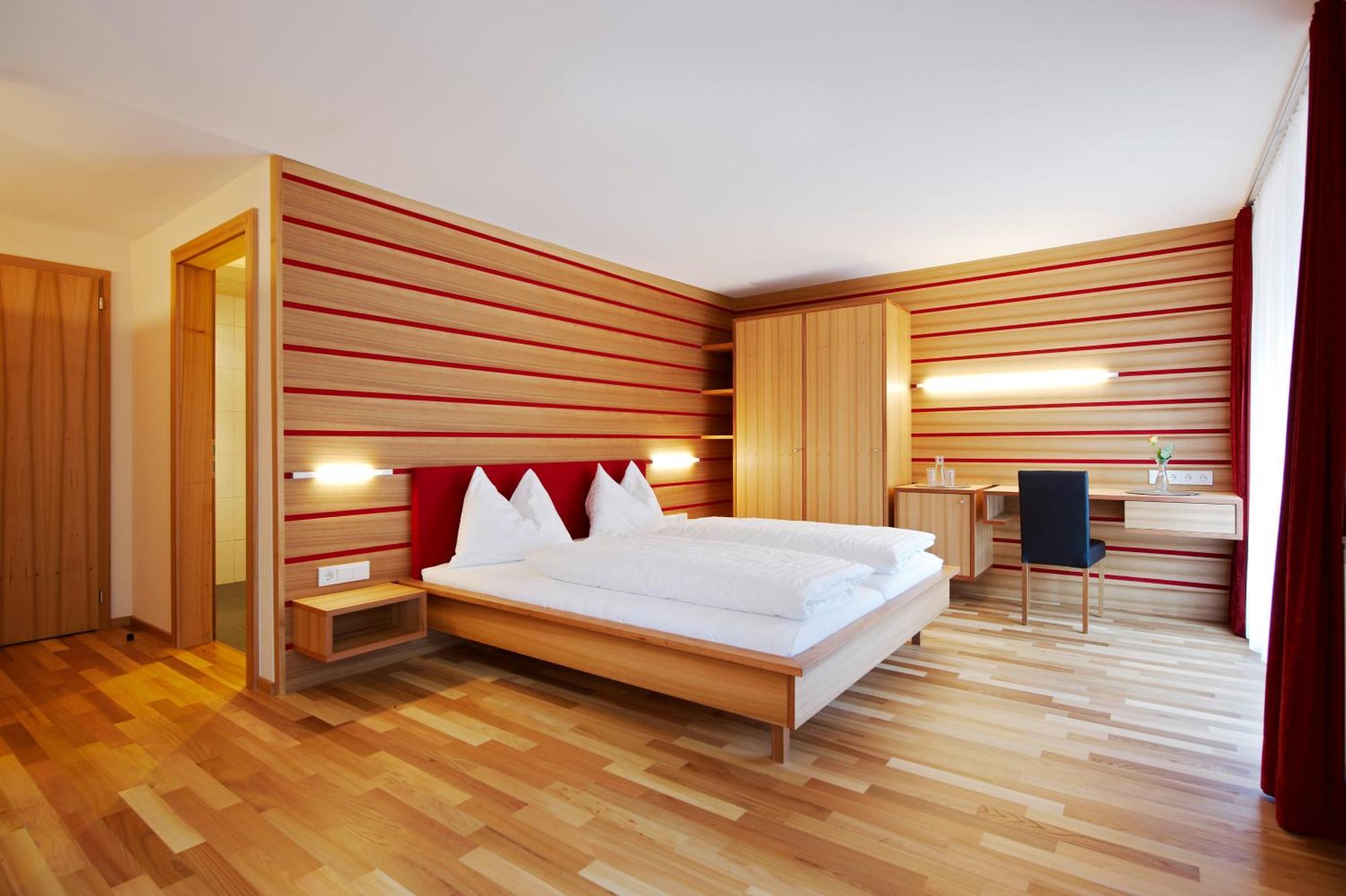 Hotel Kanisfluh ميلاو المظهر الخارجي الصورة