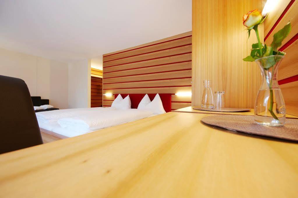 Hotel Kanisfluh ميلاو المظهر الخارجي الصورة